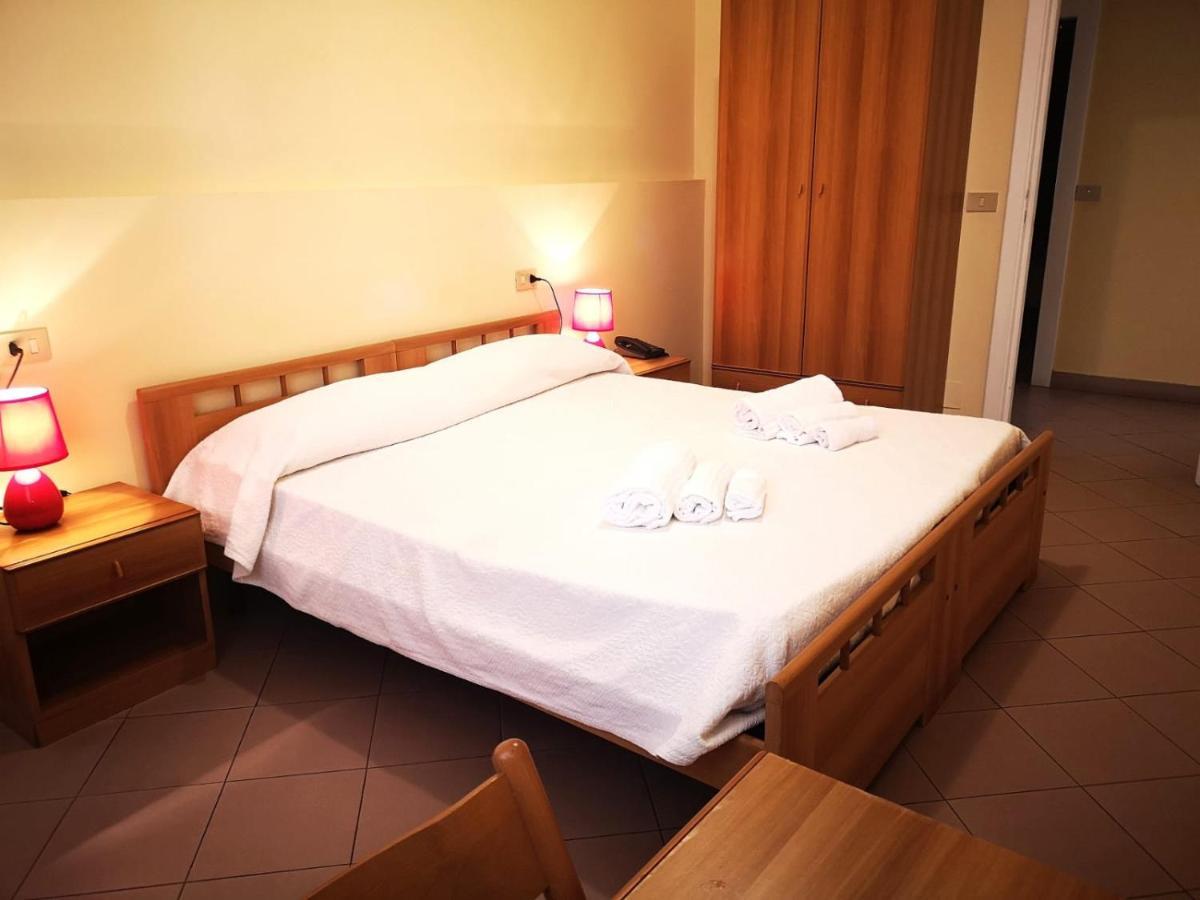Sporting Hotel Stella Maris Bosa Marina Zewnętrze zdjęcie